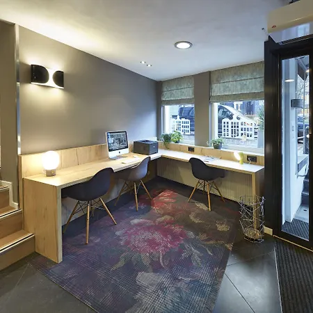 Nova Hotell 3*
