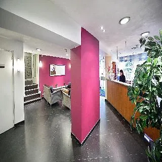 Nova Hotell 3*