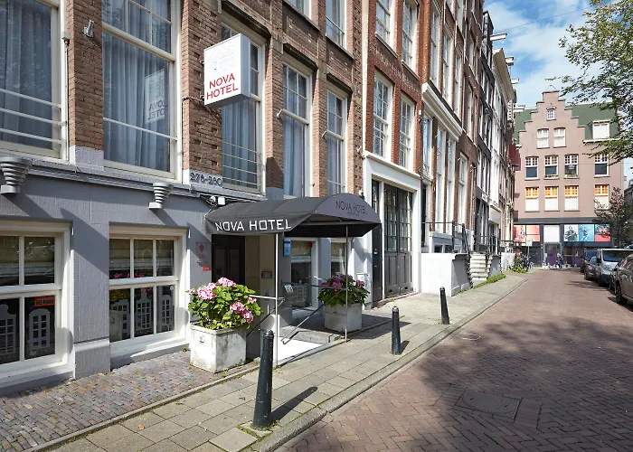 Nova 3* Амстердам